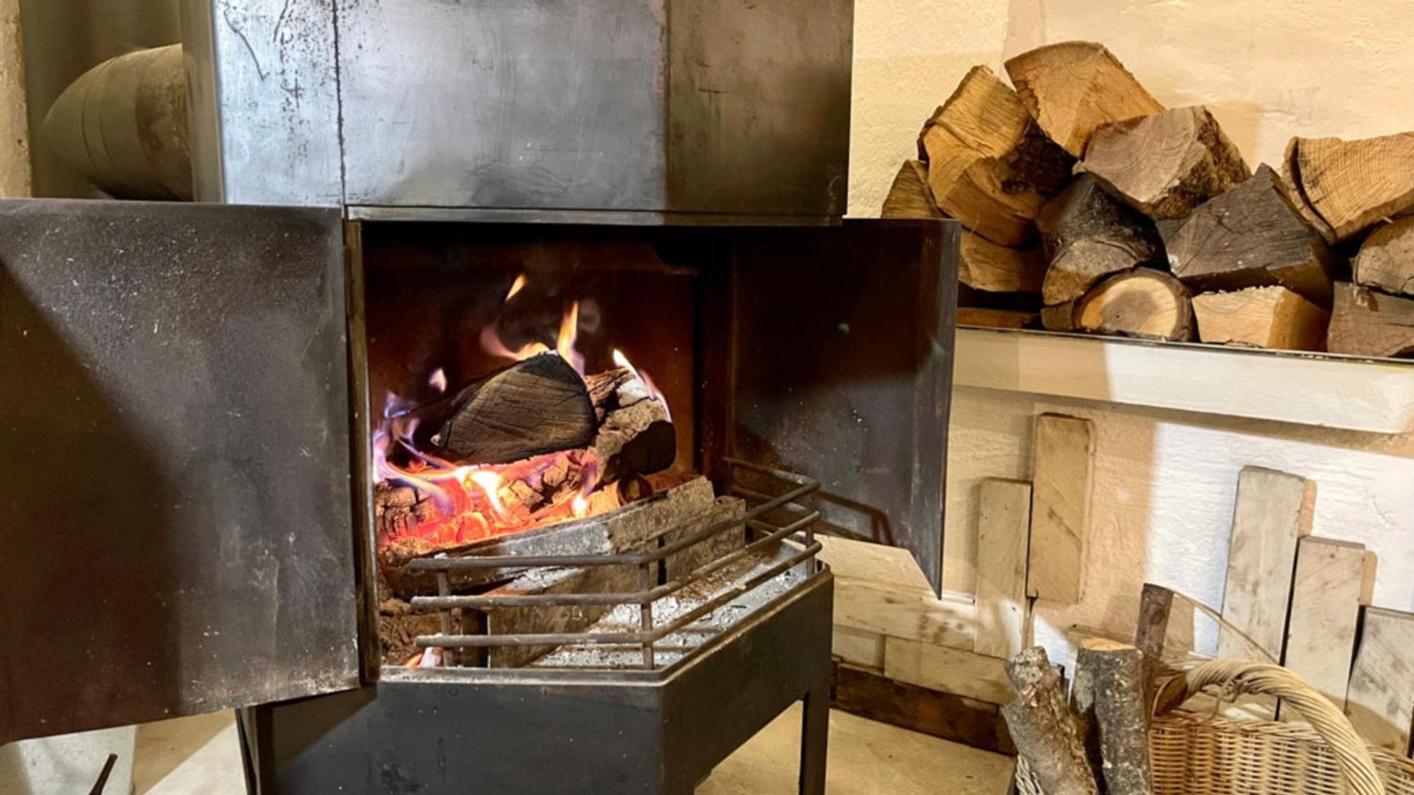Rustic Fireplace Hotel Comfort Jaccuzi Dog Friend Бур-Сен-Морис Екстериор снимка